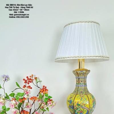 ĐÈN BÀN LỤC GIÁC HỌA TIẾT TỨ QUÝ – HÀNG THIẾT KẾ CAO CẤP